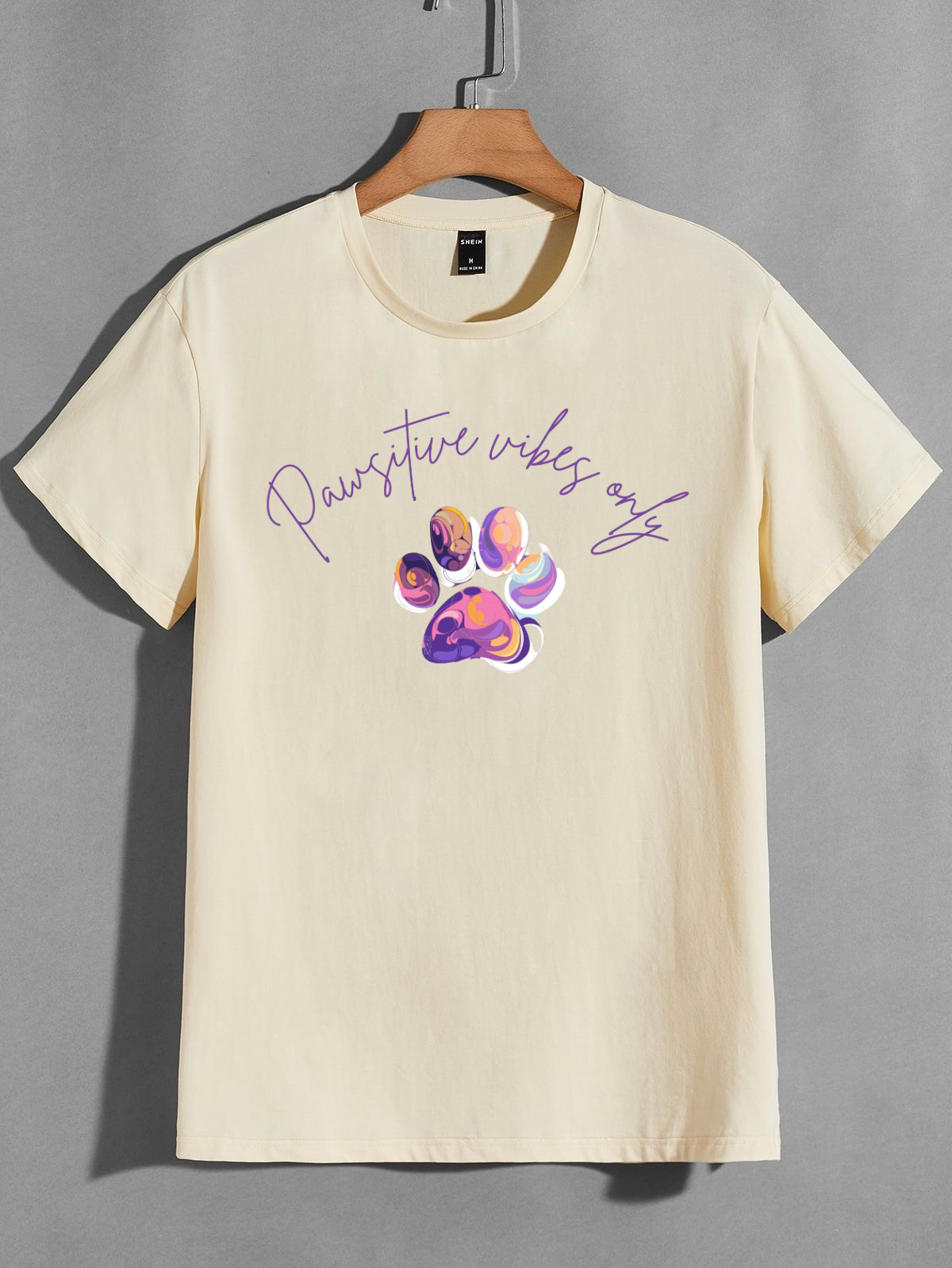 Pawsitive vibes only T-shirt